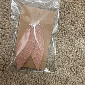 Elegant Pink Leaf Earrings